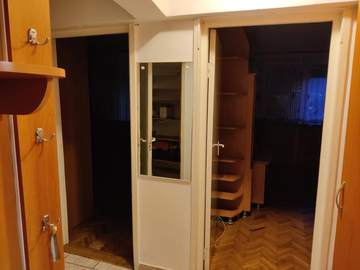 Cosy 2-Bedroom Apartment With An Amazing Panorama Дева Екстериор снимка