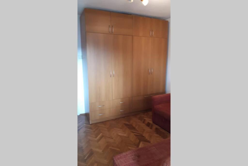 Cosy 2-Bedroom Apartment With An Amazing Panorama Дева Екстериор снимка